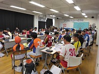 監督会議 09:04